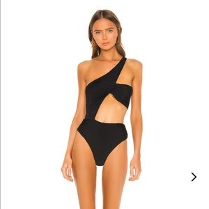 One piece bathing suit